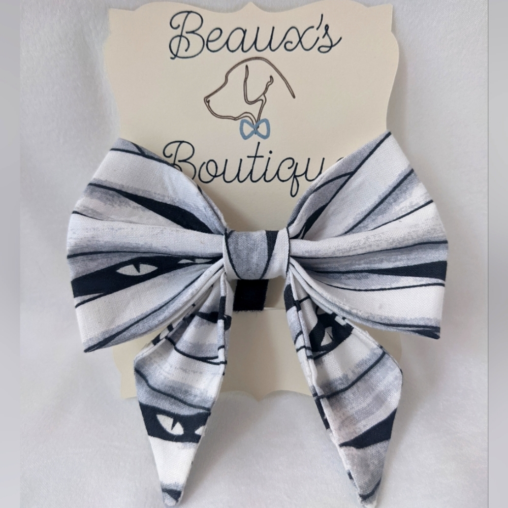 Halloween dog bowtie (mummy)